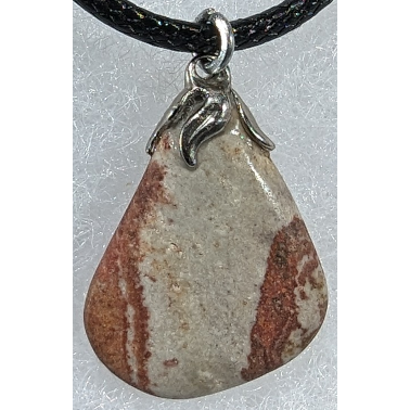 Wonderstone Pendant - 1GN001 w/ shipping included